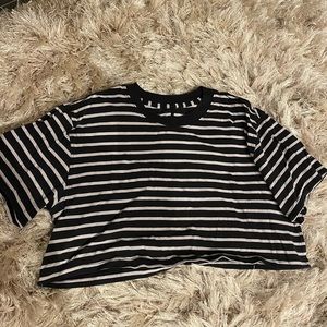 Lululemon cropped all yours t-shirt size 4